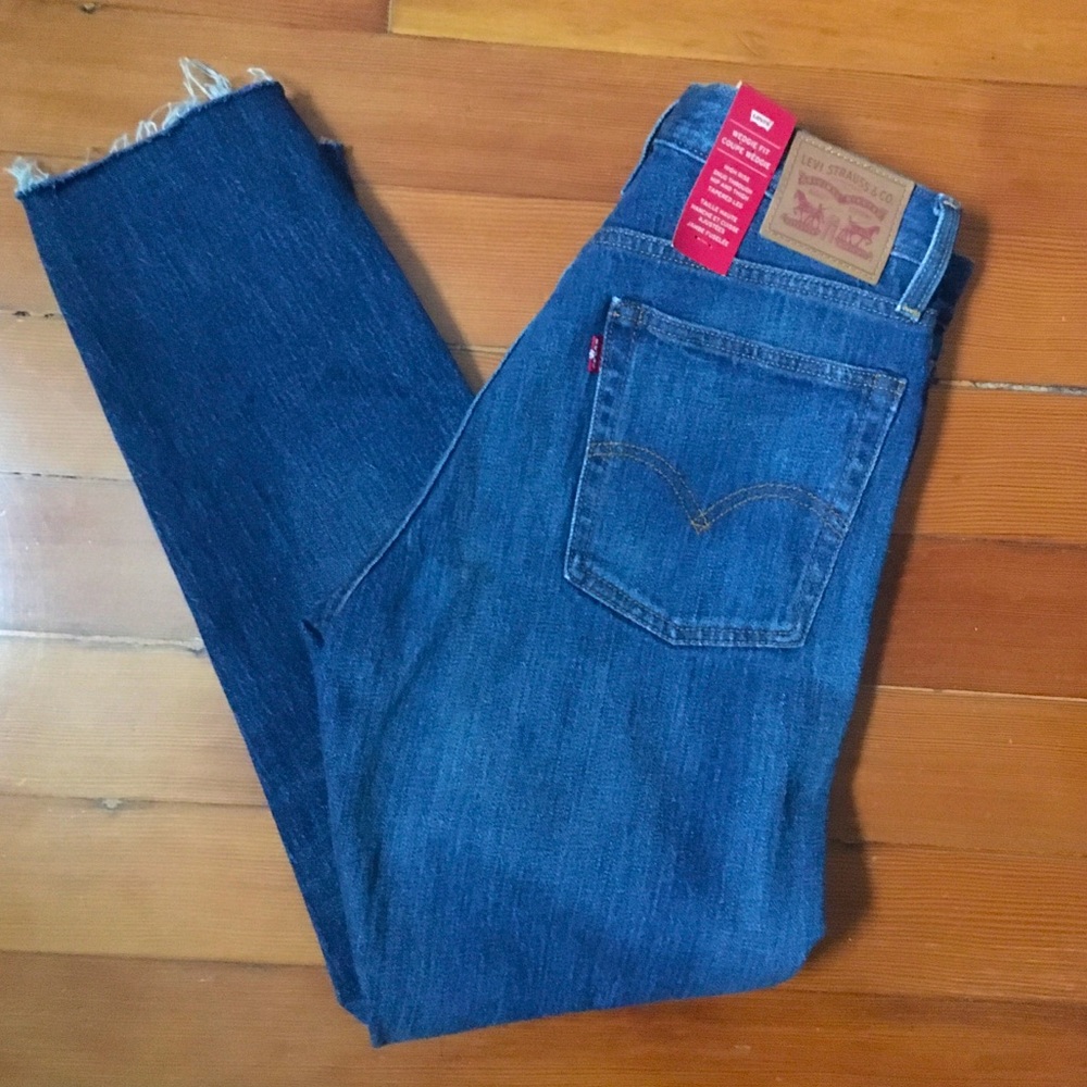 Levi’s wedgie fit jeans white oak cone denim